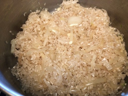 risotta, mushrooms & onions in pan