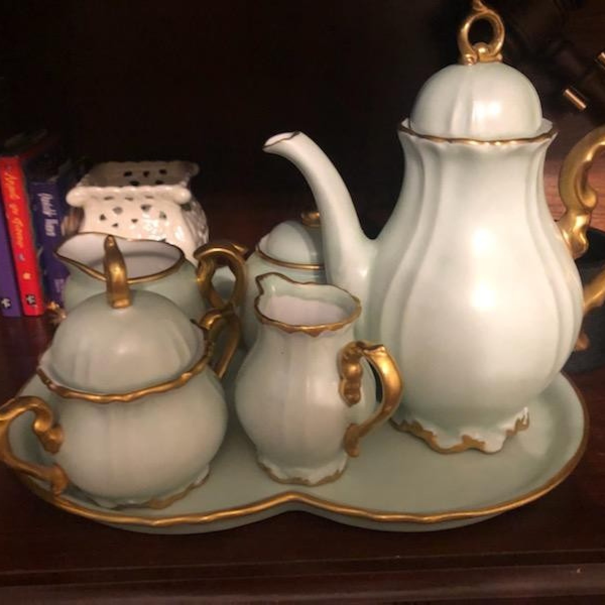 Identifying a Bavarian China Tea Service? ThriftyFun