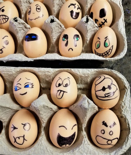 Faux Egg Faces - emoji faces on eggs