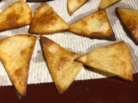 chips on paper towel