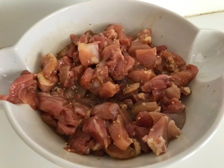 marinading chicken pieces