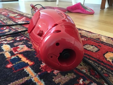 H2Ox5 Steamer Leaking - steamer lying on a rug