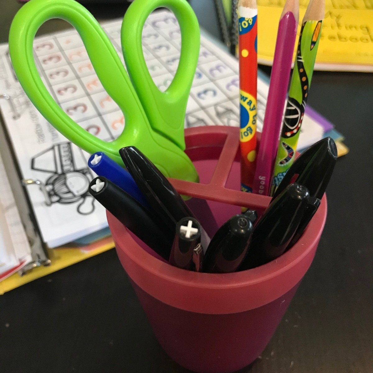 Toothbrush Holder for Desk Supplies | ThriftyFun