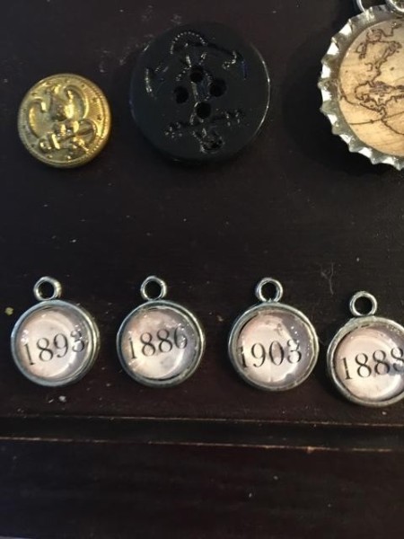 Message on a Bottle (Emigrant Ancestors) - bubble charms with the years of emigration