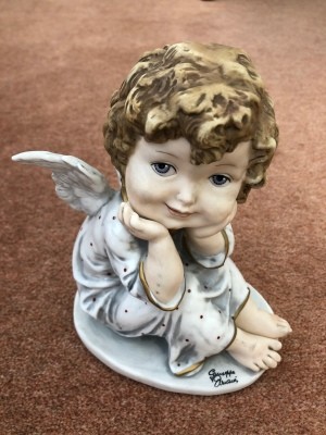 Value of a Giuseppe Armani Figurine - cute angel figurine