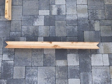 Galvanized Roofing Raised Bed - lengths of wood fencing with 45% angle cut corners