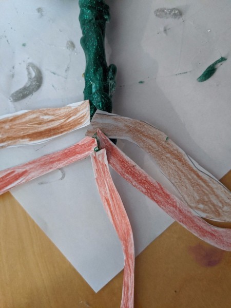 Felt Flower Wand - 5 paper roots on the base of the stem