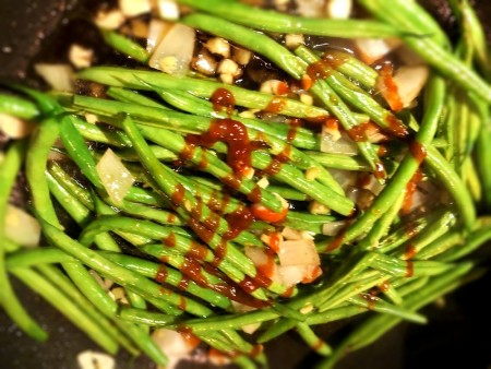chili sauce added to Green Beans