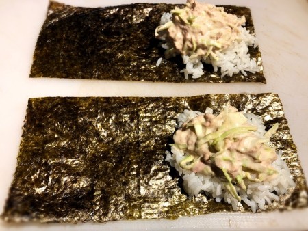 mix added to seaweed sheet