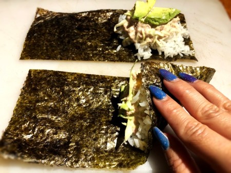 rolling filling in seaweed