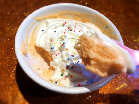 Added topping to the mug cake.