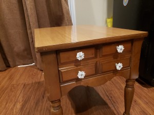 Value of a Mersman 22-32 End Table? - medium finish end table with drawer