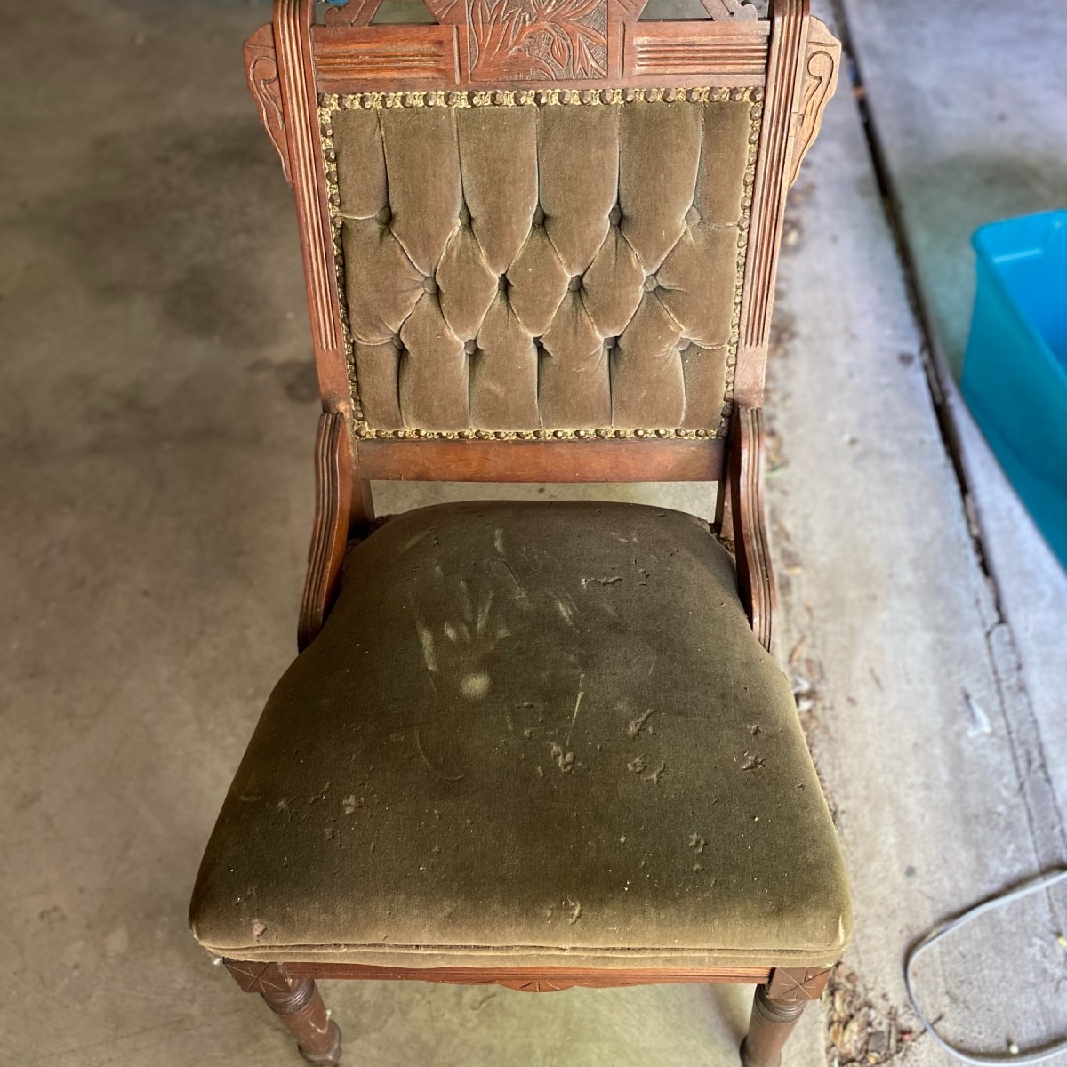 Antique wooden rocking chair identification