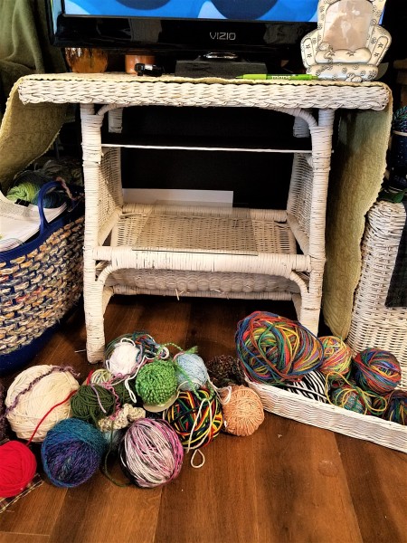 Sprucing Up a TV Stand - glass placed front to back