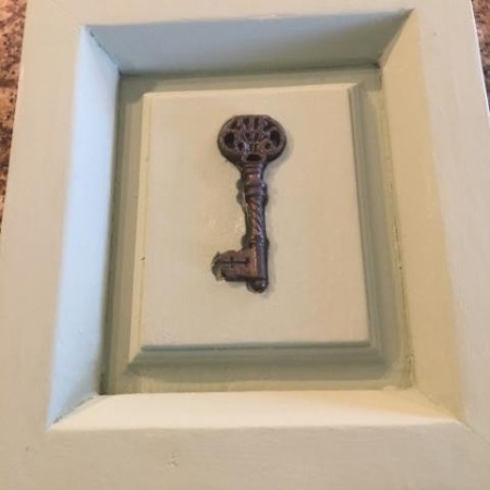 Quickie Thrifty Crafts - key replaced with new box look