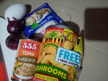 The ingredients for tuna sisig.