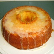 A completed lemon-jello pound cake.