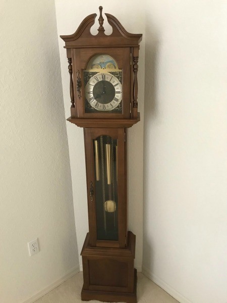 Download Determining the Value of a Grandfather Clock? | ThriftyFun