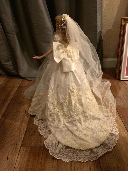 Identity and Value of a Porcelain Doll?