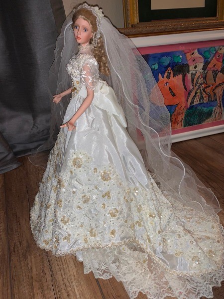 Identity and Value of a Porcelain Doll?