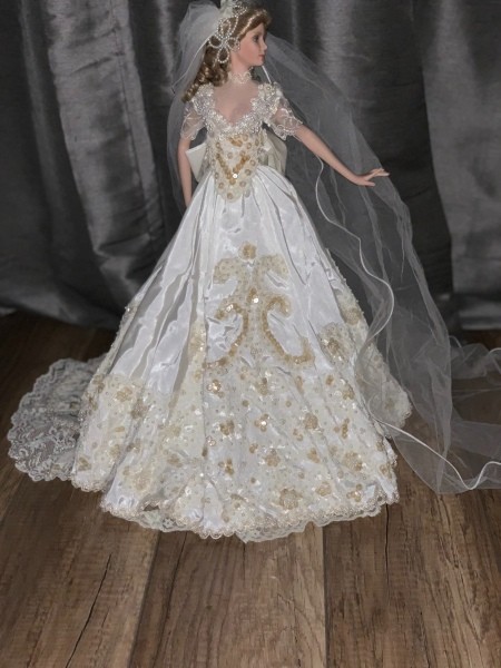 Identity and Value of a Porcelain Doll?