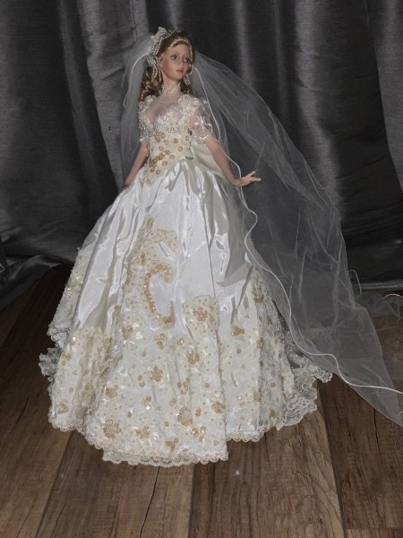 Identity and Value of a Porcelain Doll?