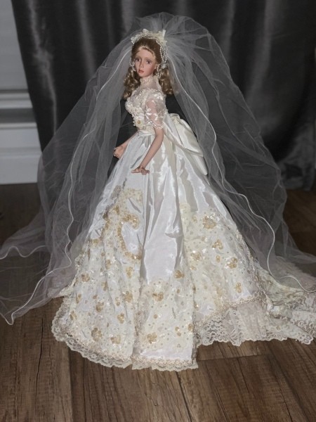 Identity and Value of a Porcelain Doll?