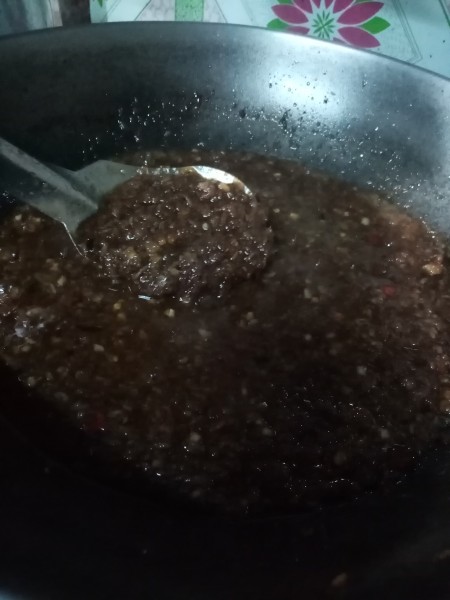 The completed paste, ready for serving.