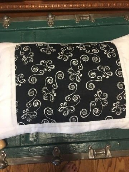 Latch Hook Rug Project Pillow - adding fabric border and pillow case