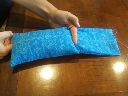 Heatable Rice Sack For Your Neck - fill a bit over half way