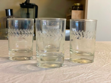 Identifying Vintage Glassware?