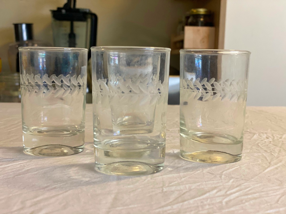 Identifying Vintage Glassware? ThriftyFun