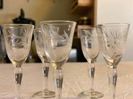 Identifying Vintage Glassware?
