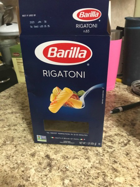 A box of rigatoni.