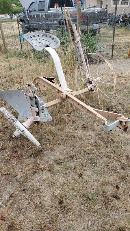 Identifying an Old Plow?