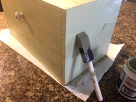 Recipe Box Makeover - sponge brush leaning on side of box