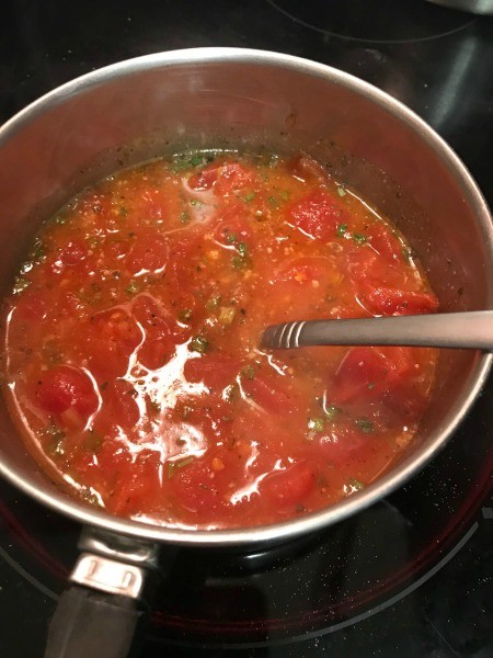 A pan of fresh tomato sauce.