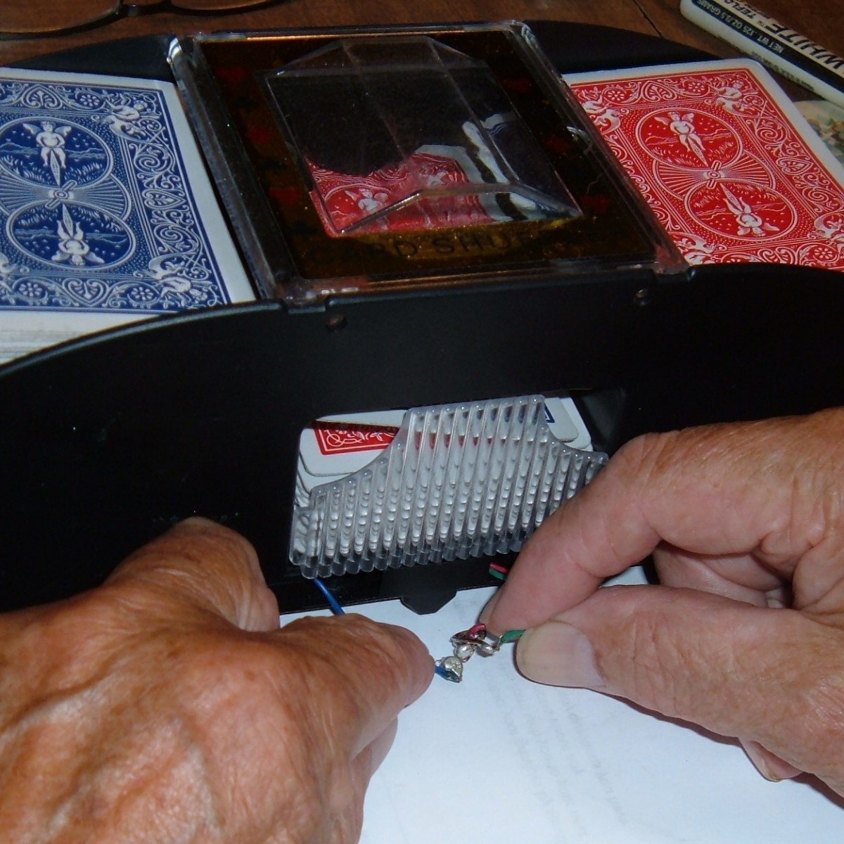 How to Repair a Card Shuffler ThriftyFun