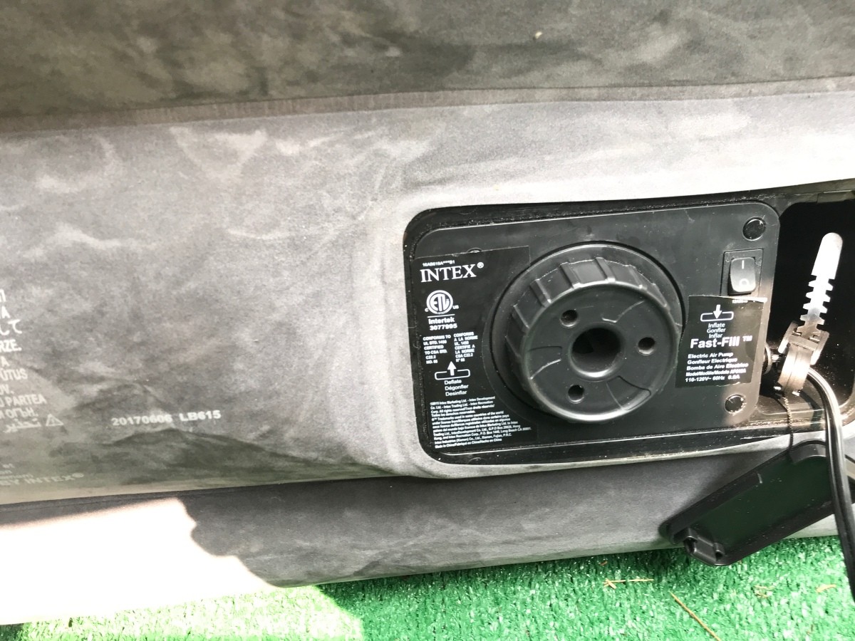 Air mattress pump outlet not working