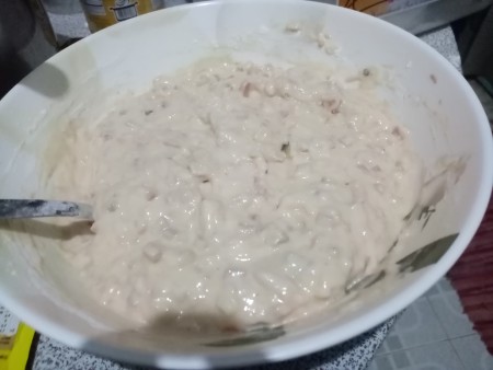 The tuna ham mixture, ready to be formed into patties.