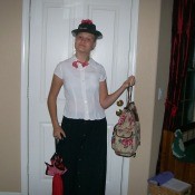 Mary Poppins Costume - young girl wearing the costume