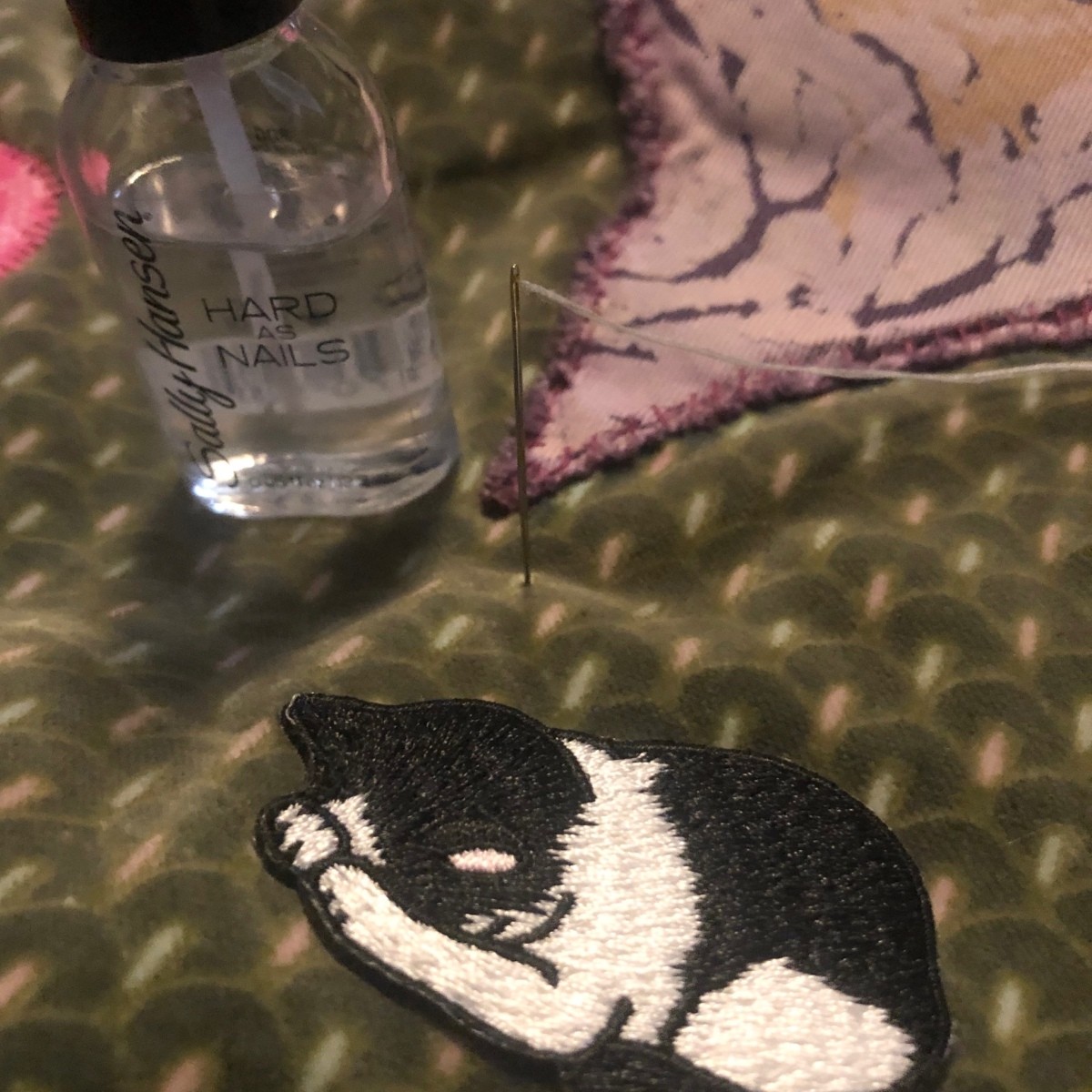Keeping Thread Knots Secure | ThriftyFun