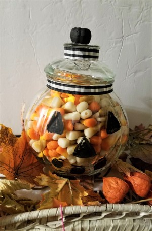 Jack O' Lantern Candy Dish - finished dish