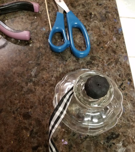 Jack O' Lantern Candy Dish - black and white checked ribbon glued around the top