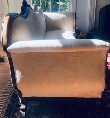 Couch Valuation and Information