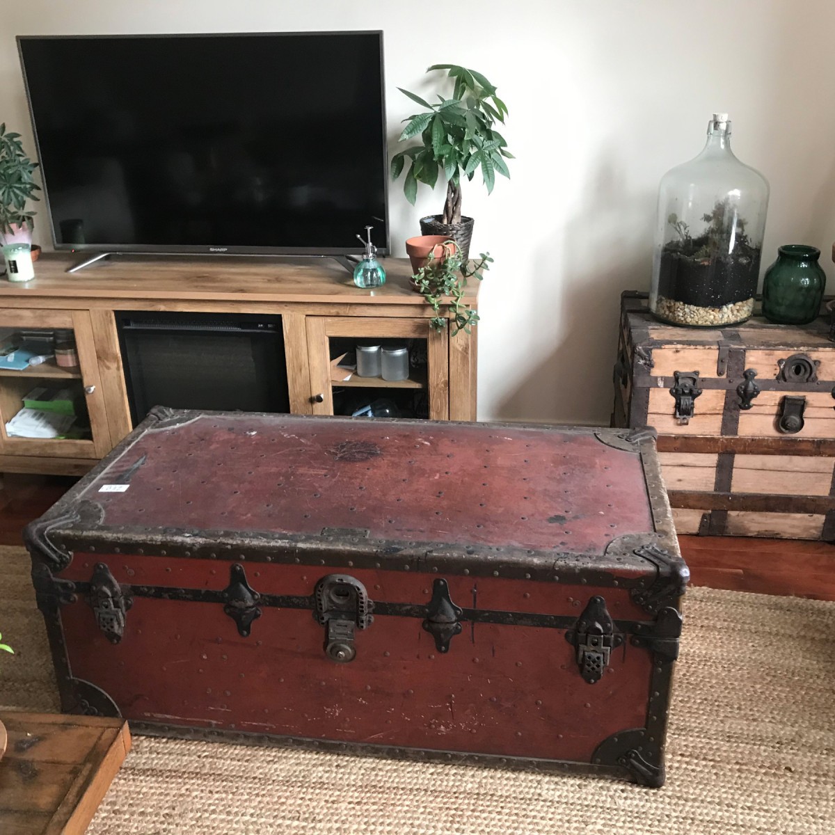How Much is This Vintage Wardrobe Trunk Worth? ThriftyFun