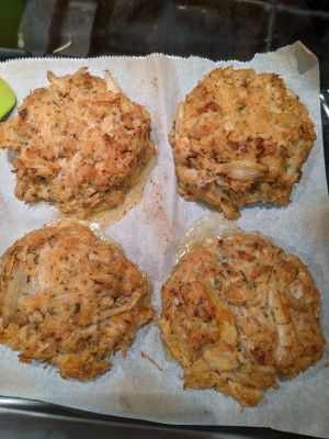 A plate of fried crab cakes.