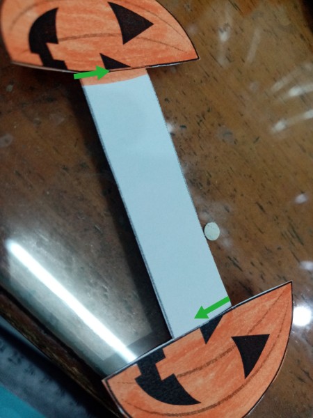 Paper Monster Rings - make small cuts in the direction of the arrows