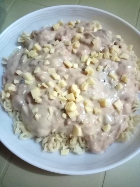 The completed carbonara ala pobre.