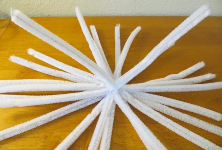 Starburst Pipe Cleaner Tree Topper